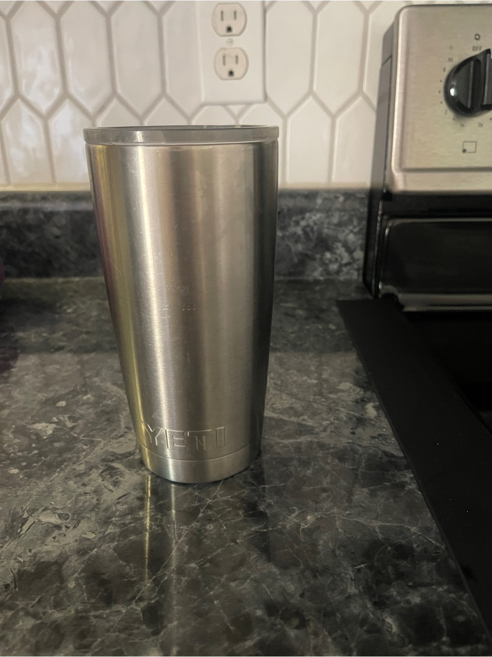 Yeti Stainless Steel Tumbler - Silver